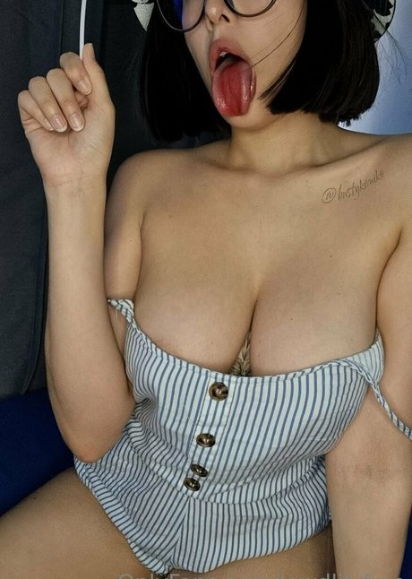 lewdlilyfree onlyfans nude pics