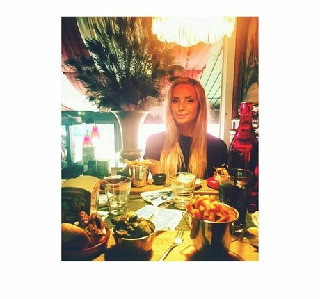 Alma Tandrup onlyfans nude pics