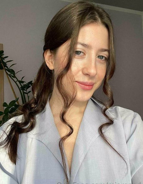 miareeed onlyfans star