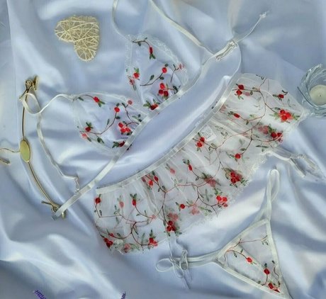 skinny small tits onlyfans nude slide