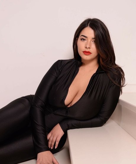 Anna Rebellato onlyfans explicit content