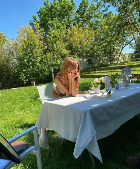 hanging tits onlyfans beautiful images