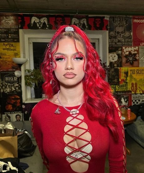 badmomzjay onlyfans nudes