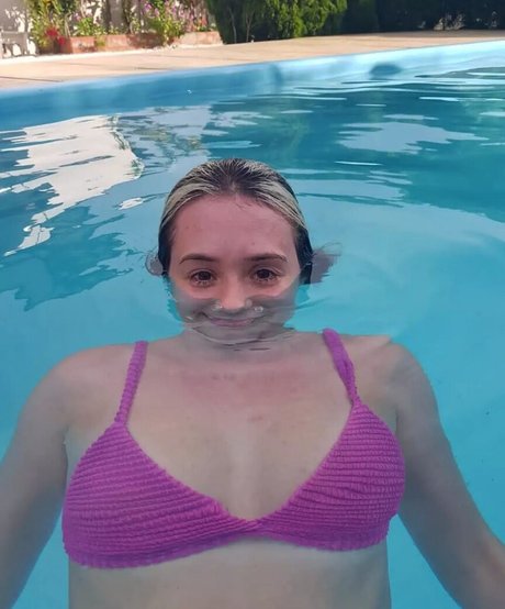 Julia K Barni is on onlyfans