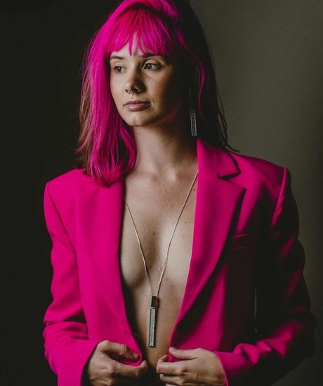 Julia K Barni naked leaked onlyfans