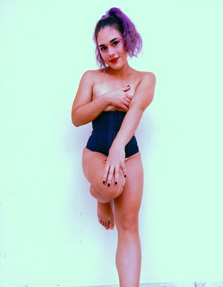 aprilbigass  candids