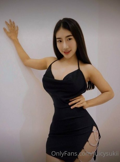 mochianaa onlyfans pics