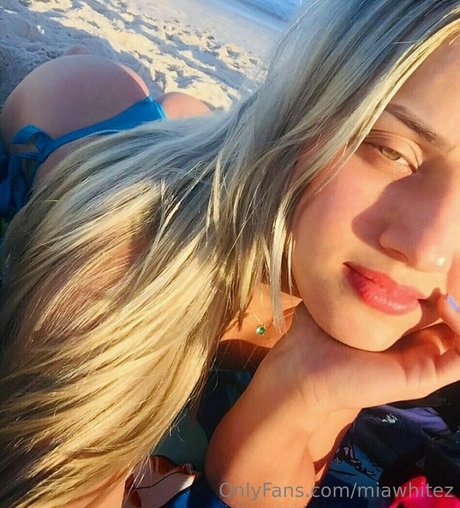 feedee onlyfans beautiful nude print