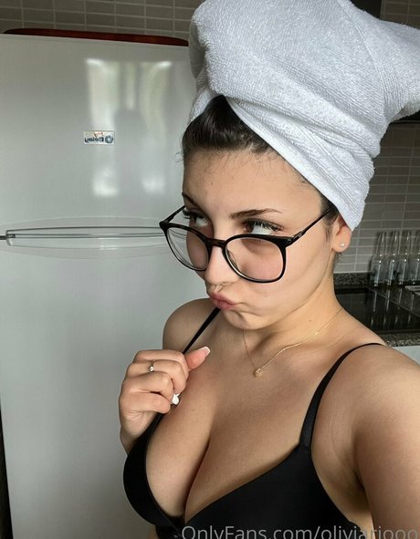 oliviariooo onlyfans porn