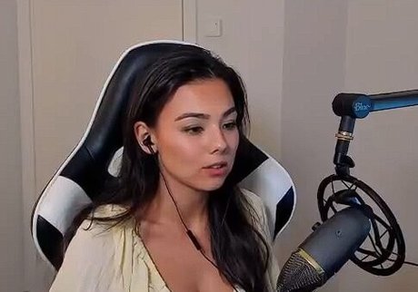 MichelleR is on onlyfans