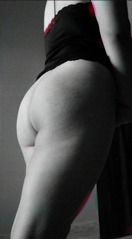 Thayna Acordaela onlyfans naked pics