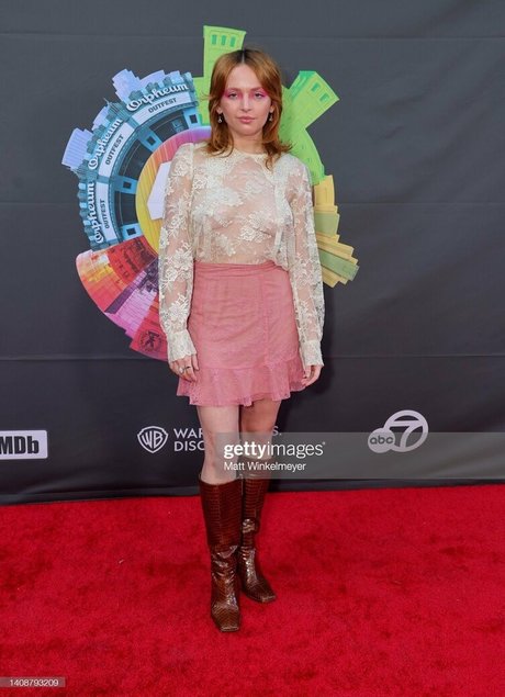 Alexis G Zall onlyfans mega