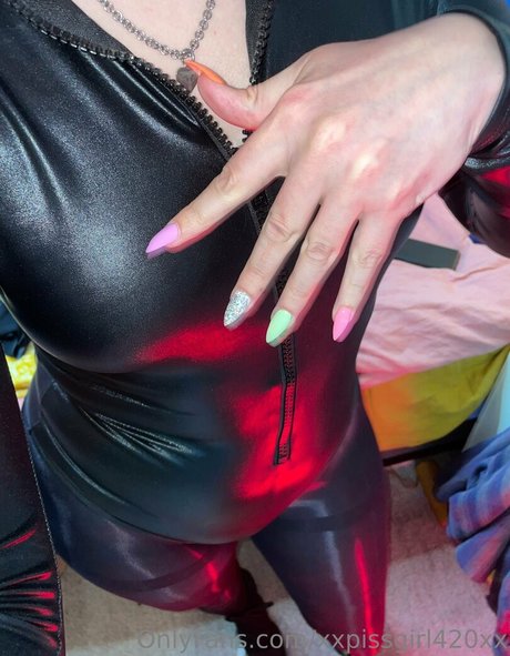 xxpissgirl420xx onlyfans leaked dirtyship