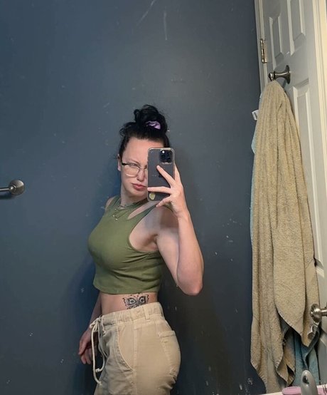 MuscleMommy002 sextape onlyfans