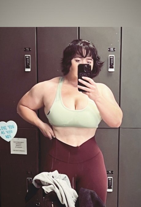 Urmommymaggie onlyfans leaks