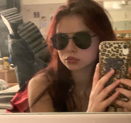 Naomi Rosenthal pics onlyfans