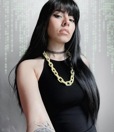 Luna Bloom leaked onlyfans free