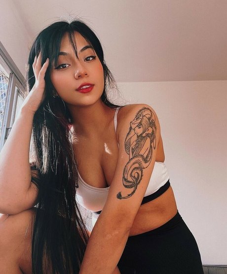 Jojotshy onlyfans nude photos