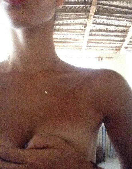 Vick Hope onlyfans full