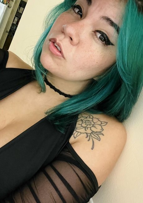 tiffanylockheart  picture