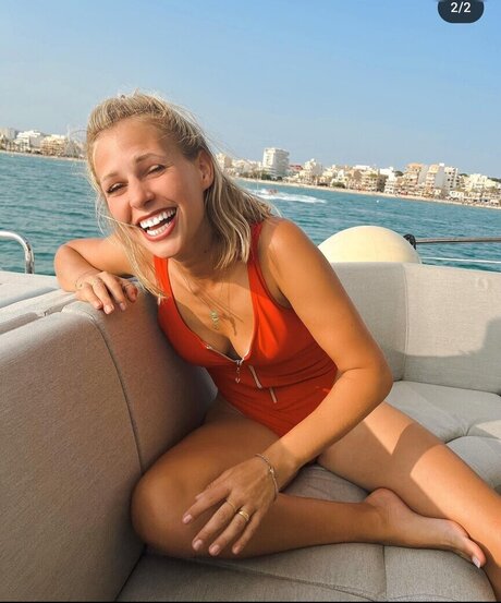 Carolina Peukmann onlyfans topless