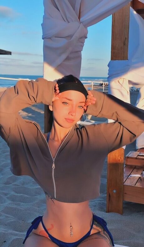 Nahiarabrenn onlyfans leajs