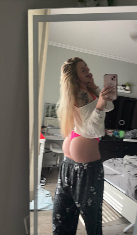 its thatonetallgirl onlyfans ass