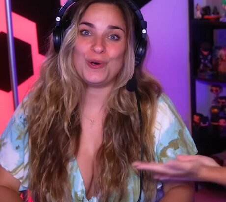 Kristen Stephensonpino onlyfans images