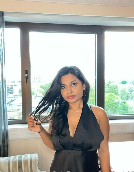 Miss Patel nude only fans leaks