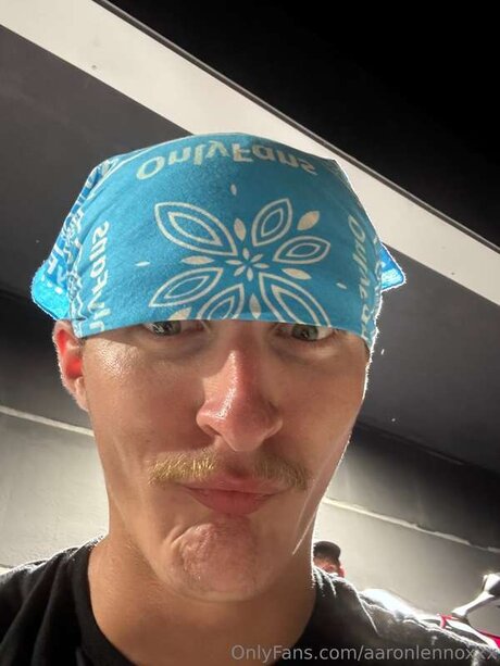 Aaronlennoxxx leaks only fans