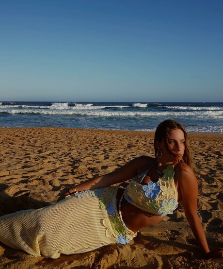 short hair onlyfans top photo