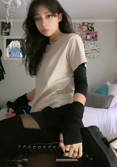 Anto a a onlyfans naked