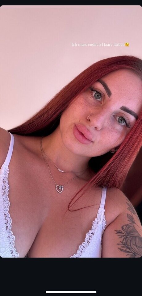 nina buettner fit onlyfans leams