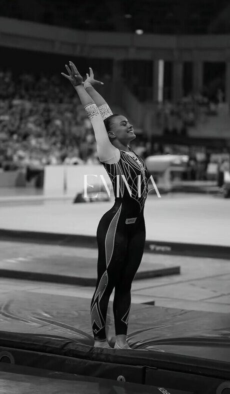 chubby kitty onlyfans beautiful xxx candids