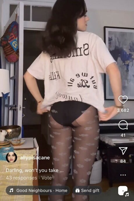 AllyAnnaMaria onlyfans leaks nude