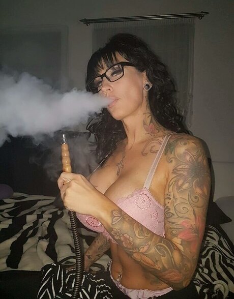 Sari Sander onlyfans leams