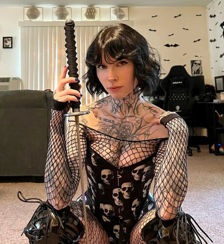 Tyniquewebster hot onlyfans