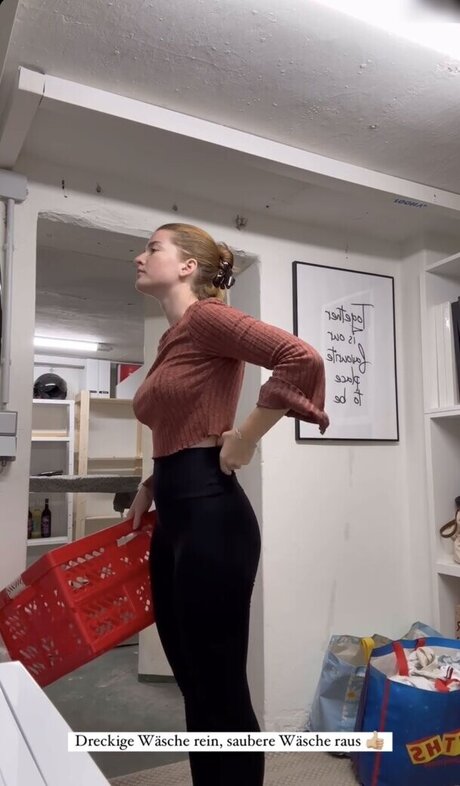 Julia Schulze onlyfans leaked tits