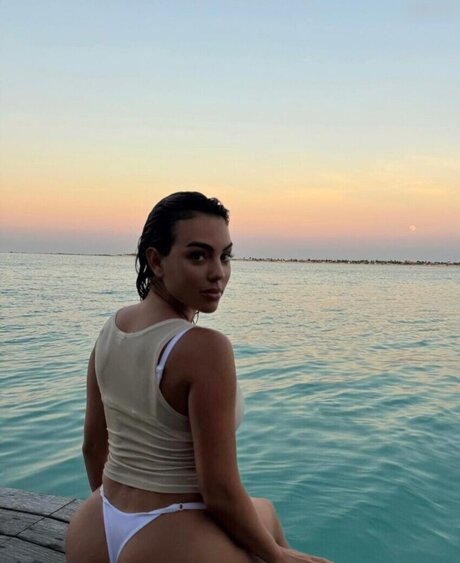 girlfriend onlyfans free still