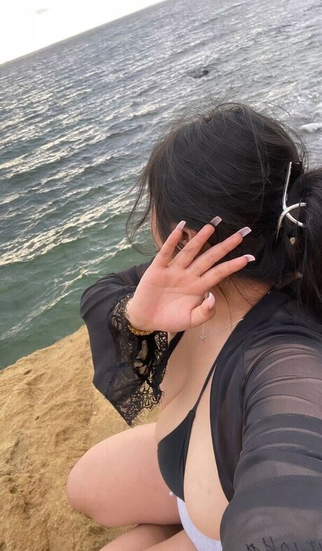 bubble butt onlyfans beautiful naked scan