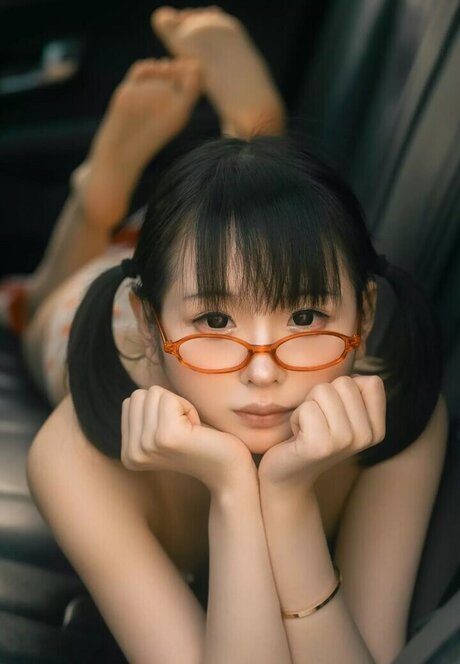 LynnLi7698 onlyfans sextape