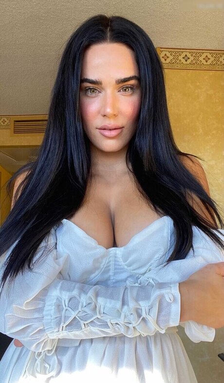 long onlyfans sexy pictures