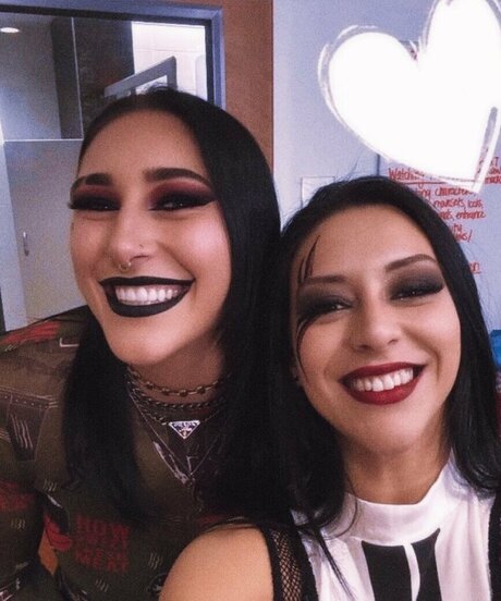 Nyybaybie Bambi onlyfans model images