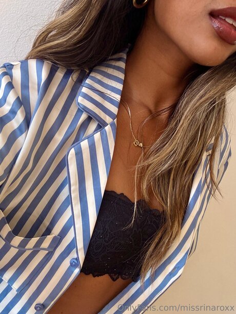 missrinaroxx onlyfans leak ass