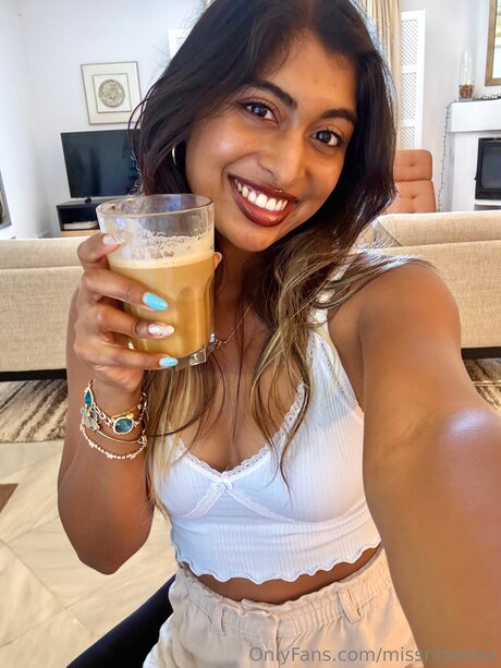 missrinaroxx free onlyfans