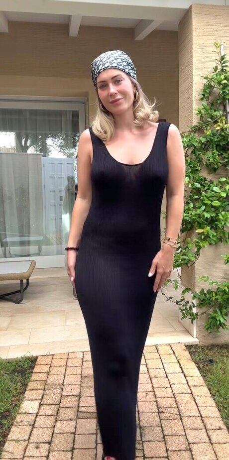 Mrs Bella onlyfans mega