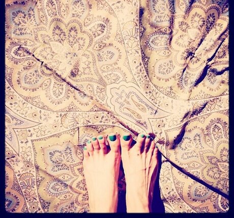 Britt Lower new onlyfans leak