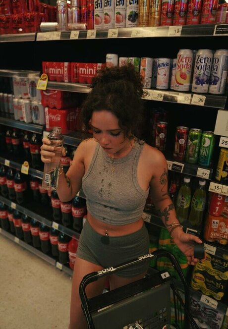 Enina24 boobs onlyfans