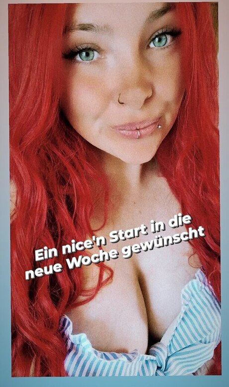 Flashinaa only fans nudes