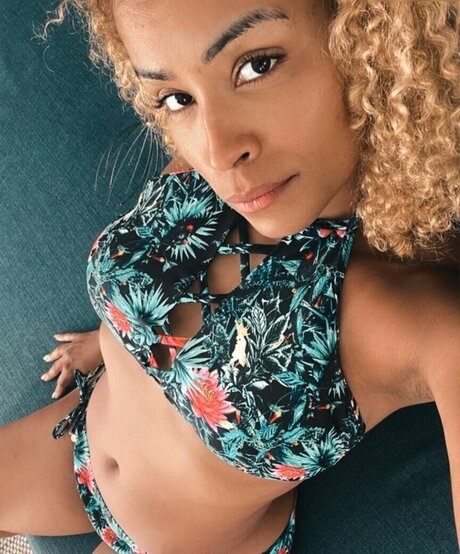 Diana Schneider onlyfans porn leaks